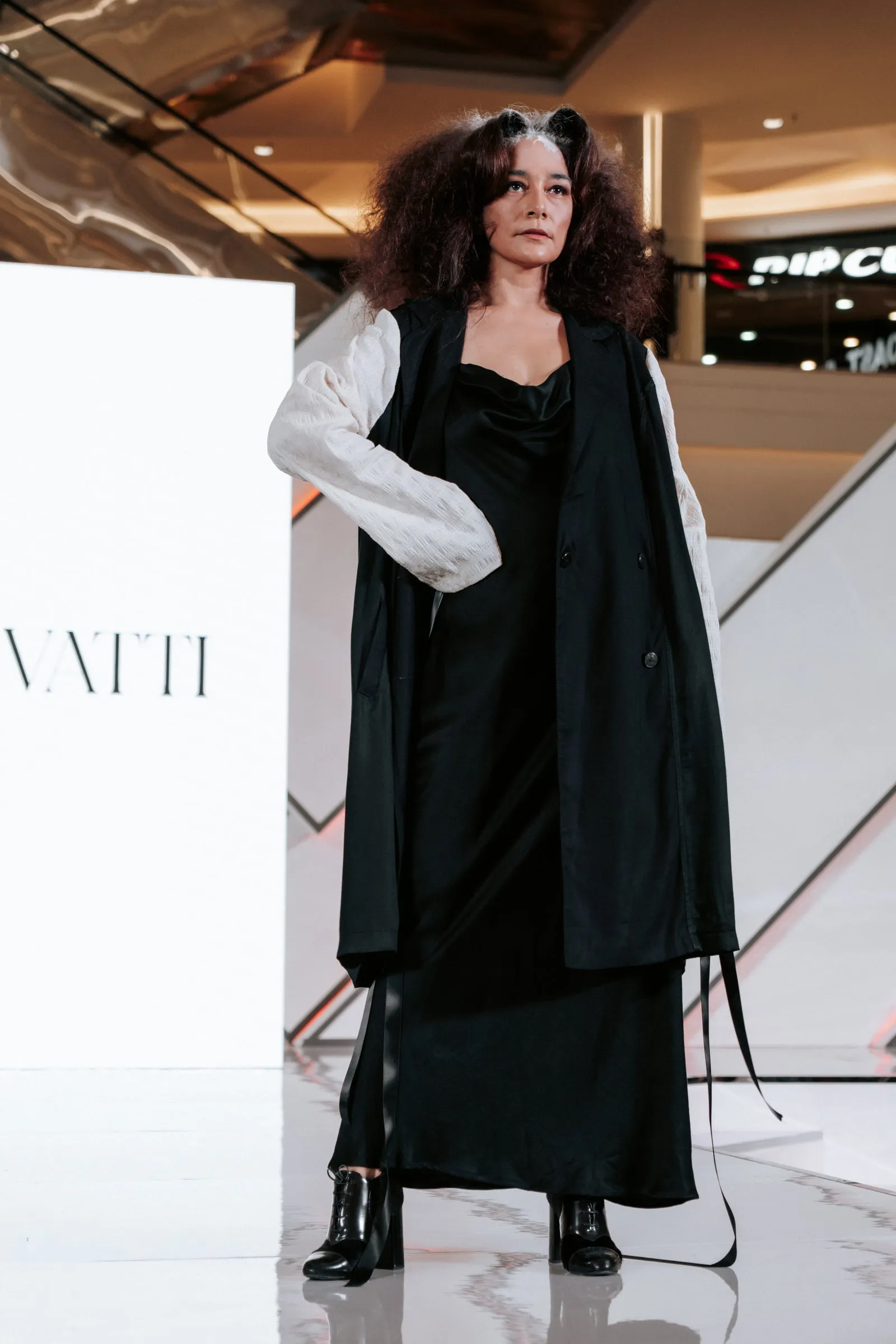 Antwerp Coat