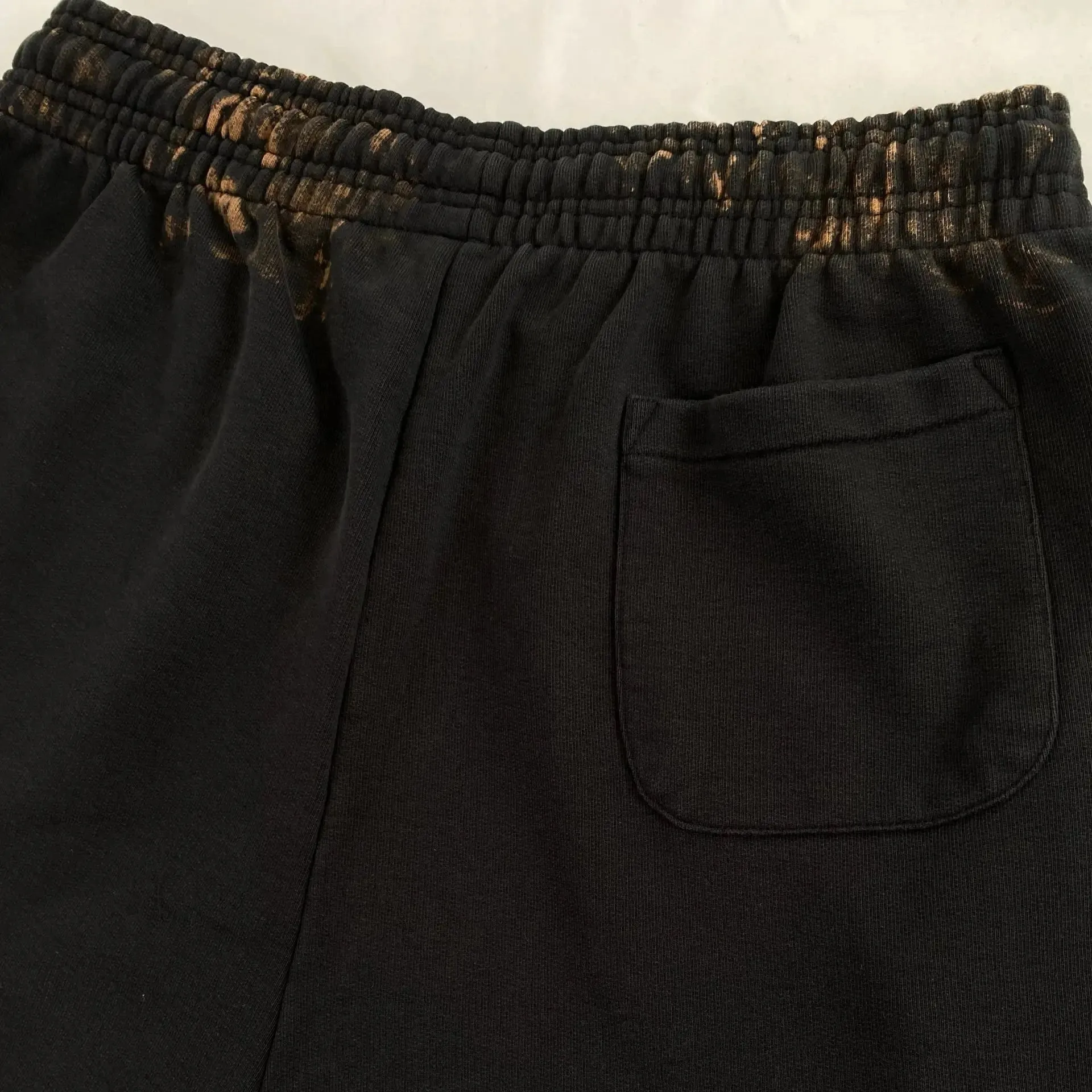 BLEACHED SWEATPANTS