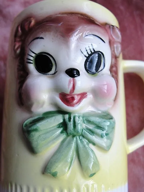 CUTE Miss Priss Style Teddy Bear Mug Cup Lefton Vintage Kitcsch Kitschy Anthropomorphic China Japan Kawaii Collectible
