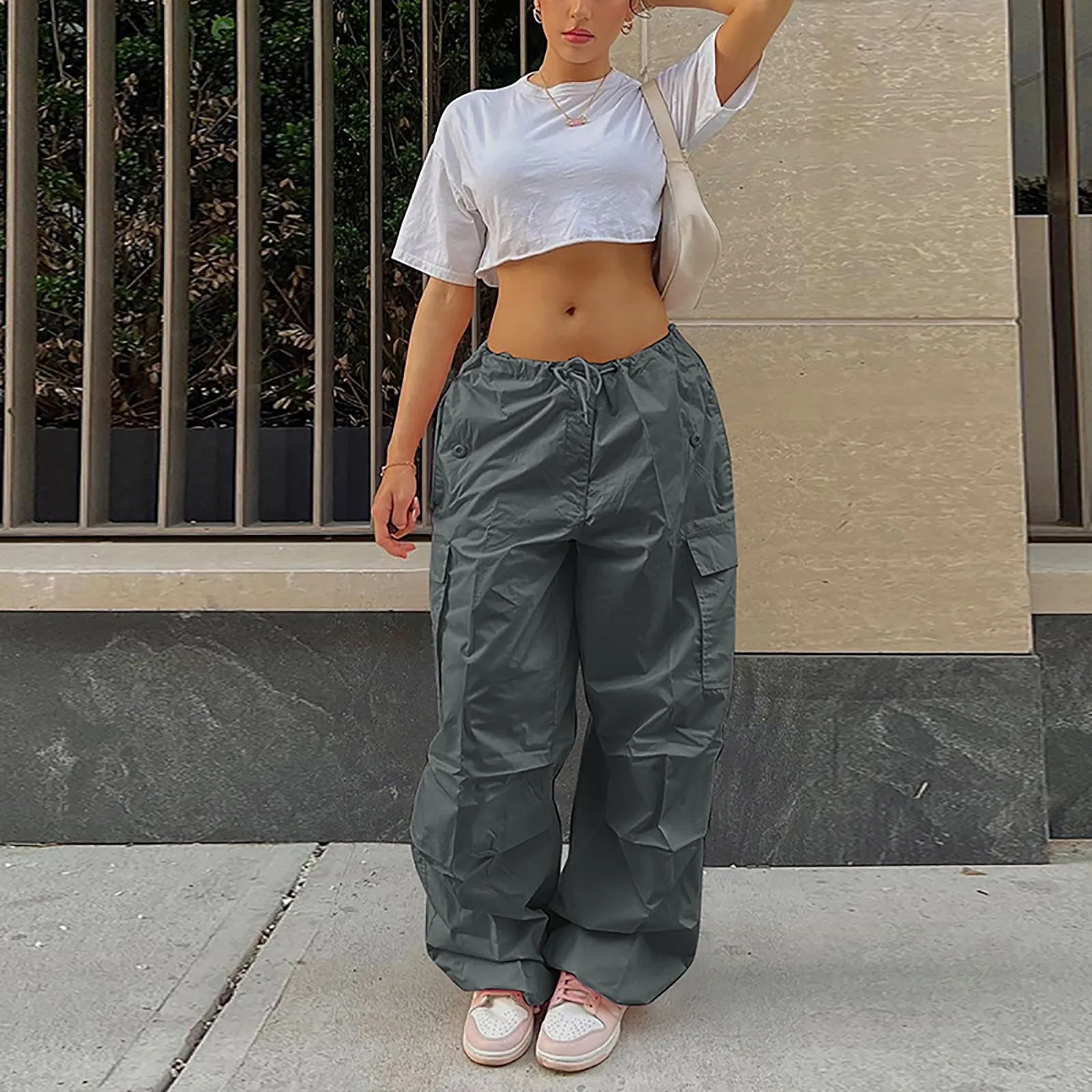 Harriet – Women's Cargo Pants with Drawstring and Pocket Design