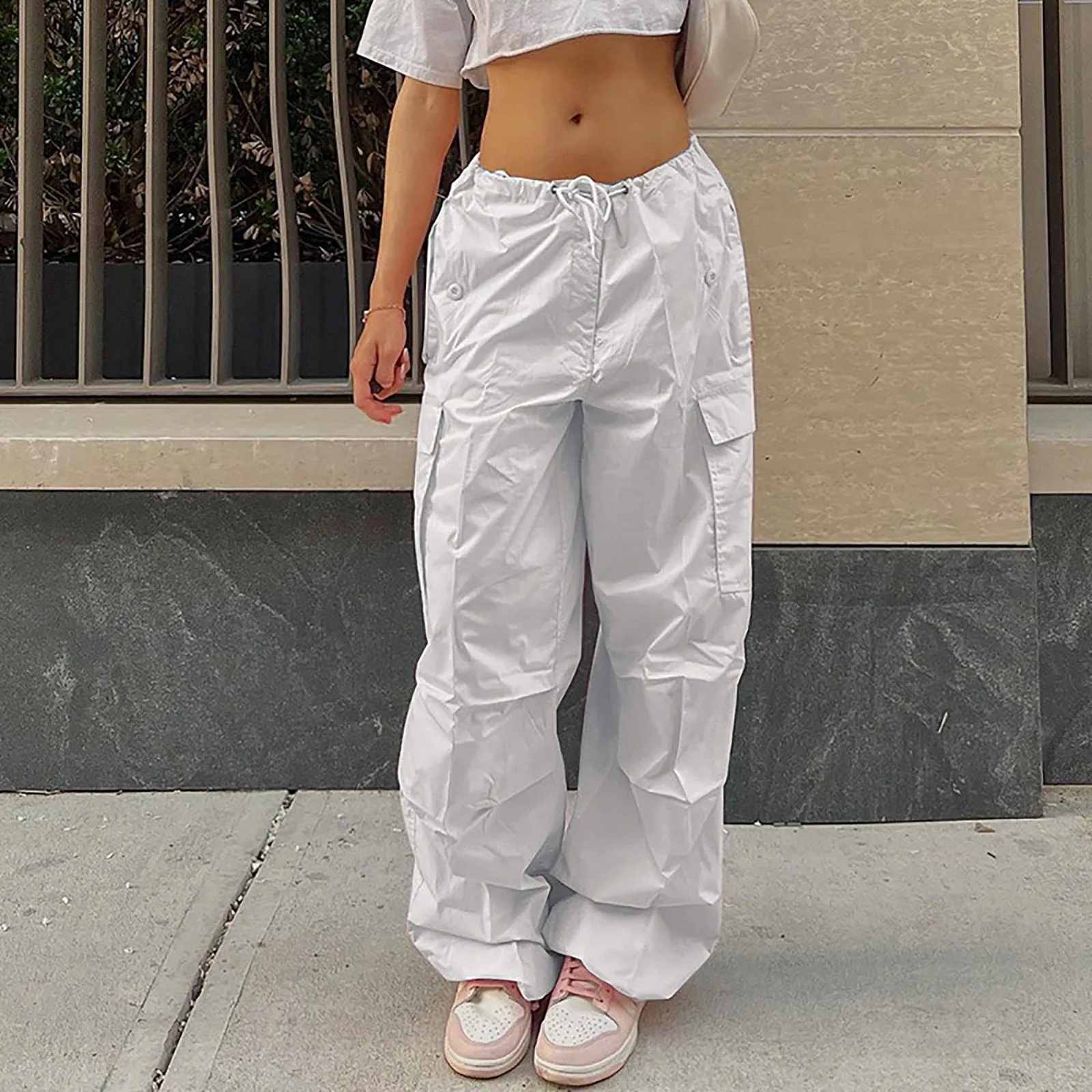 Harriet – Women's Cargo Pants with Drawstring and Pocket Design