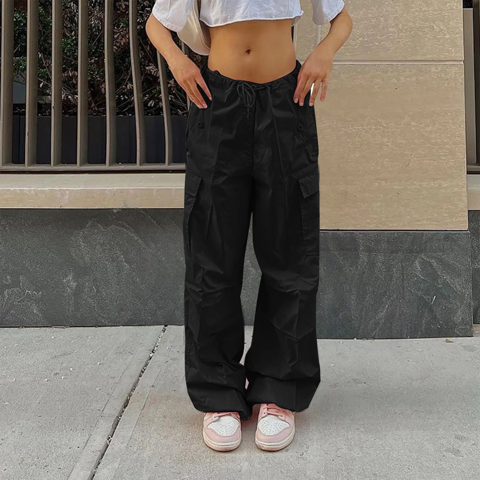 Harriet – Women's Cargo Pants with Drawstring and Pocket Design
