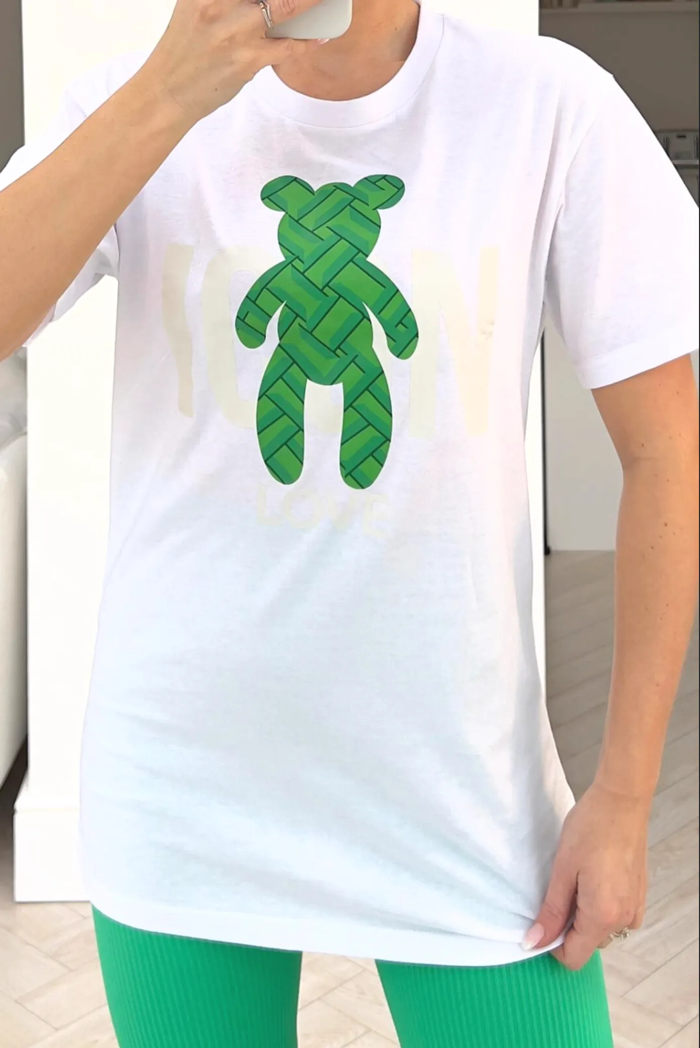 Icon Teddy White printed tee