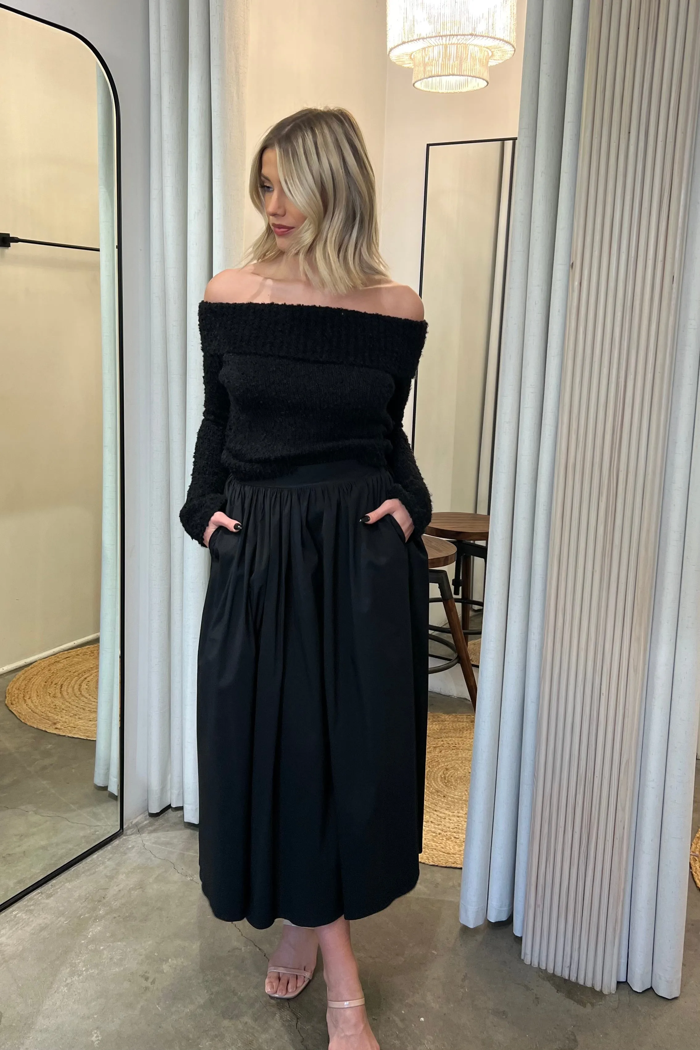 JAYCE BLACK OFF THE SHOULDER SWEATER