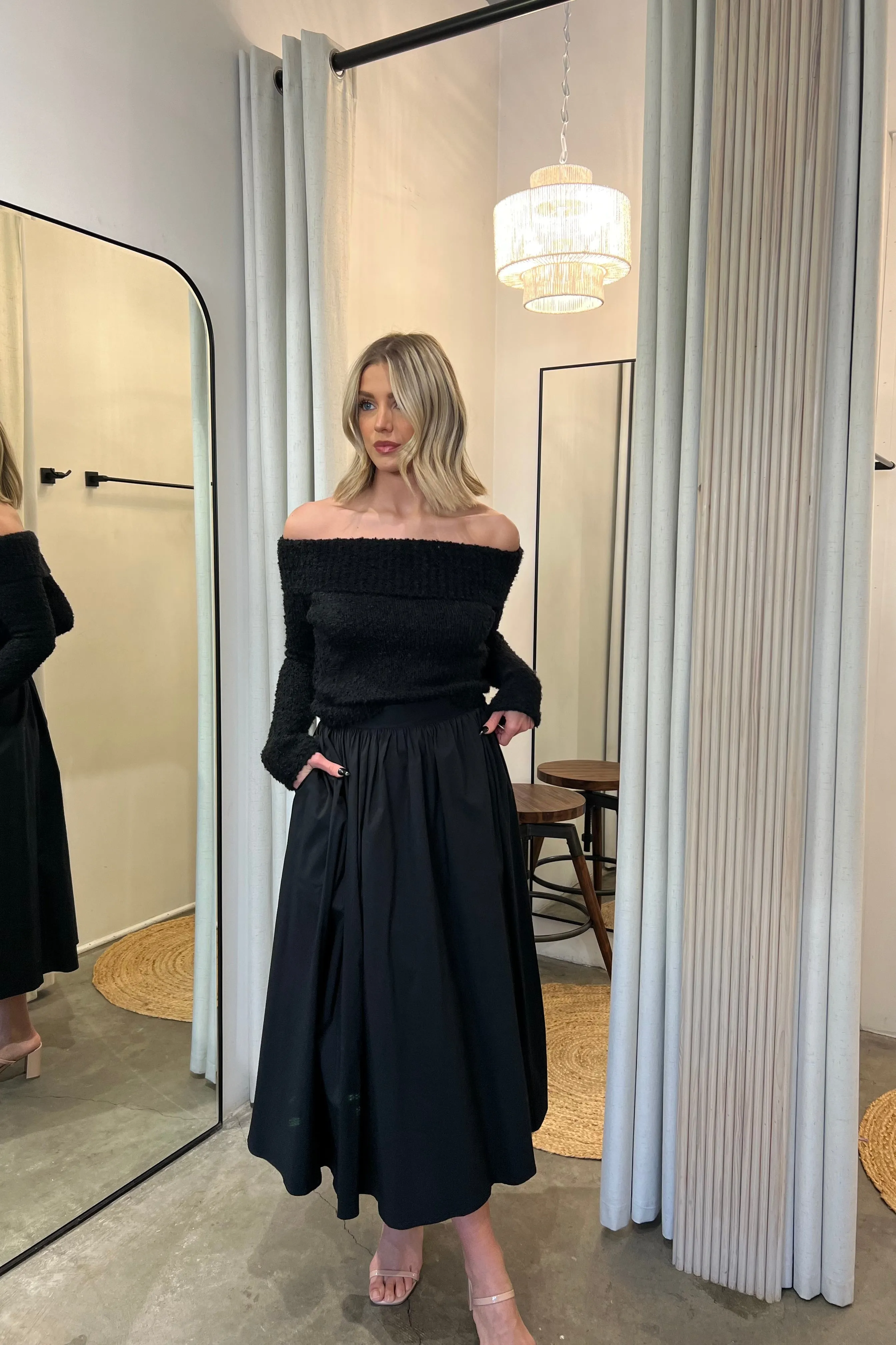 JAYCE BLACK OFF THE SHOULDER SWEATER