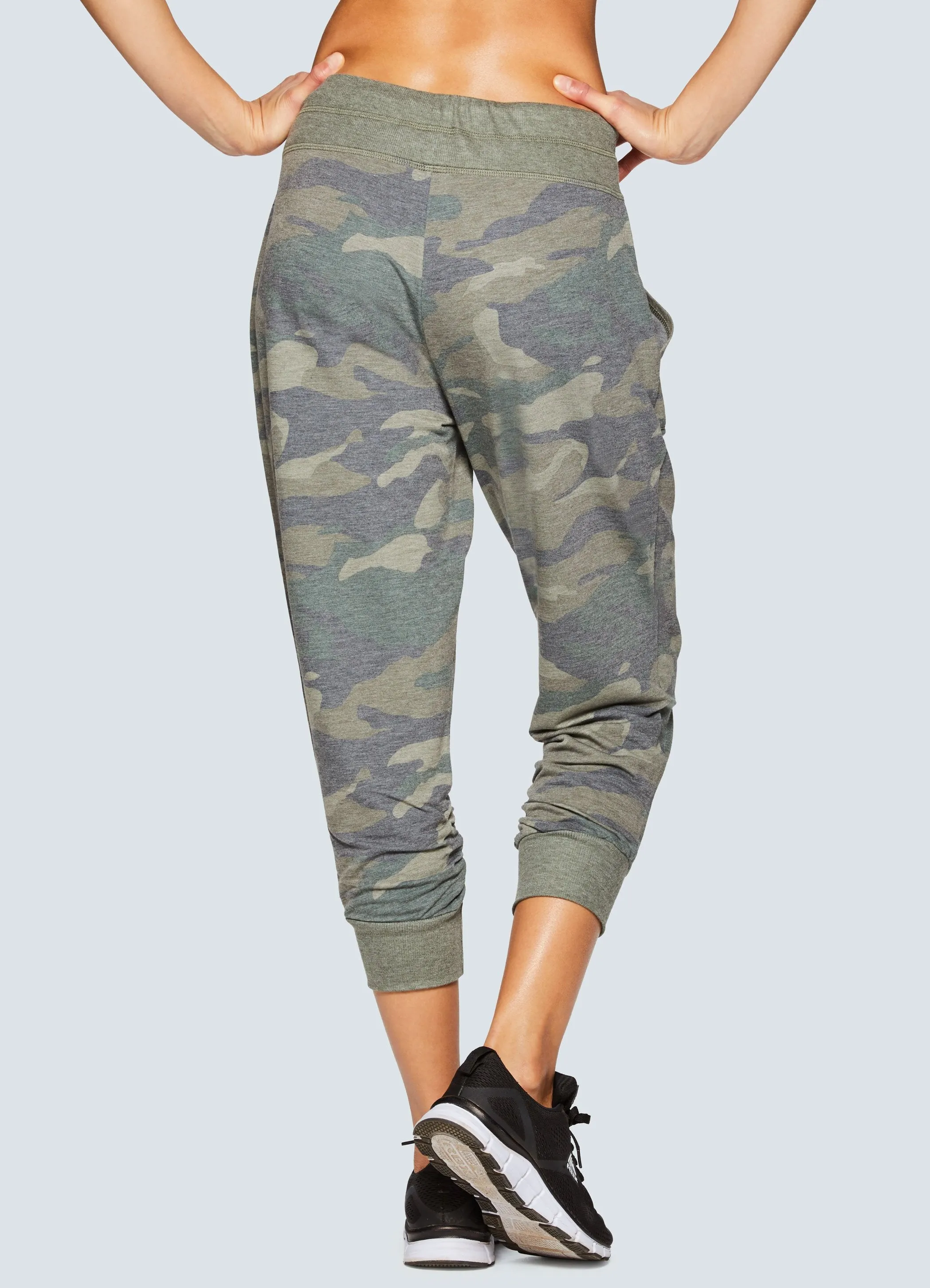 Prime Camo Print Cropped Jogger Pant