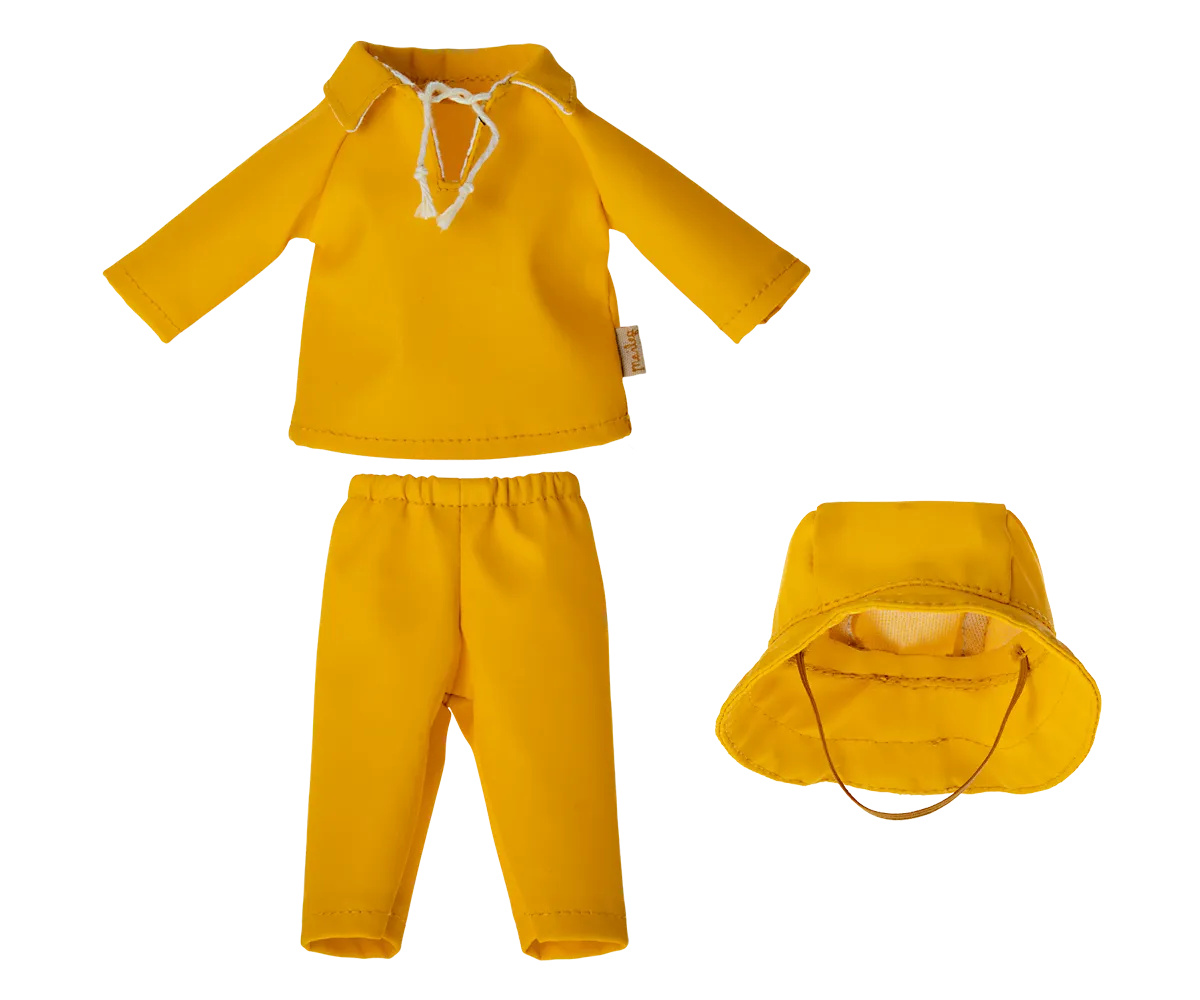 Rainwear & Hat, Teddy Dad