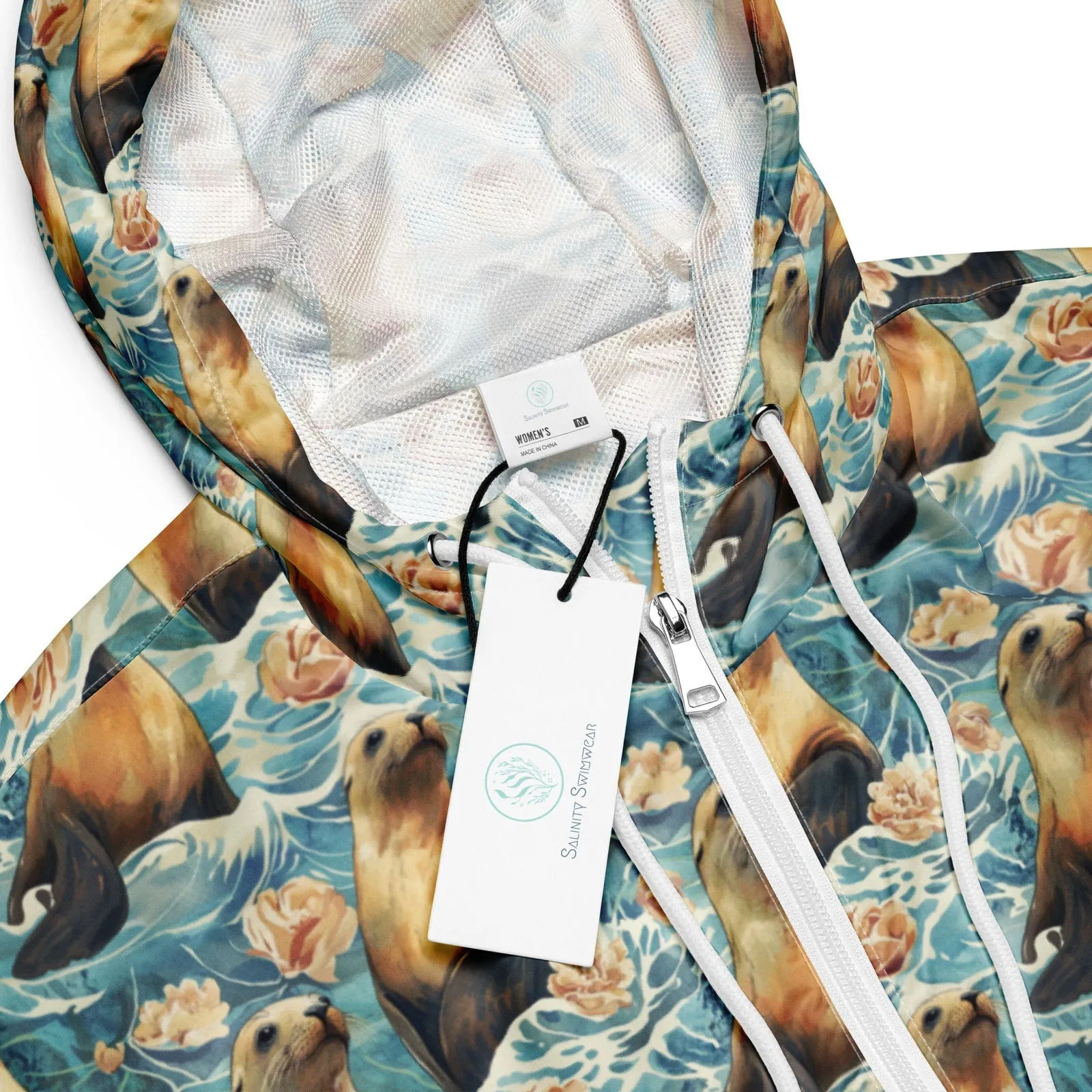 Seaside Sea Lion Women’s cropped Windbreaker