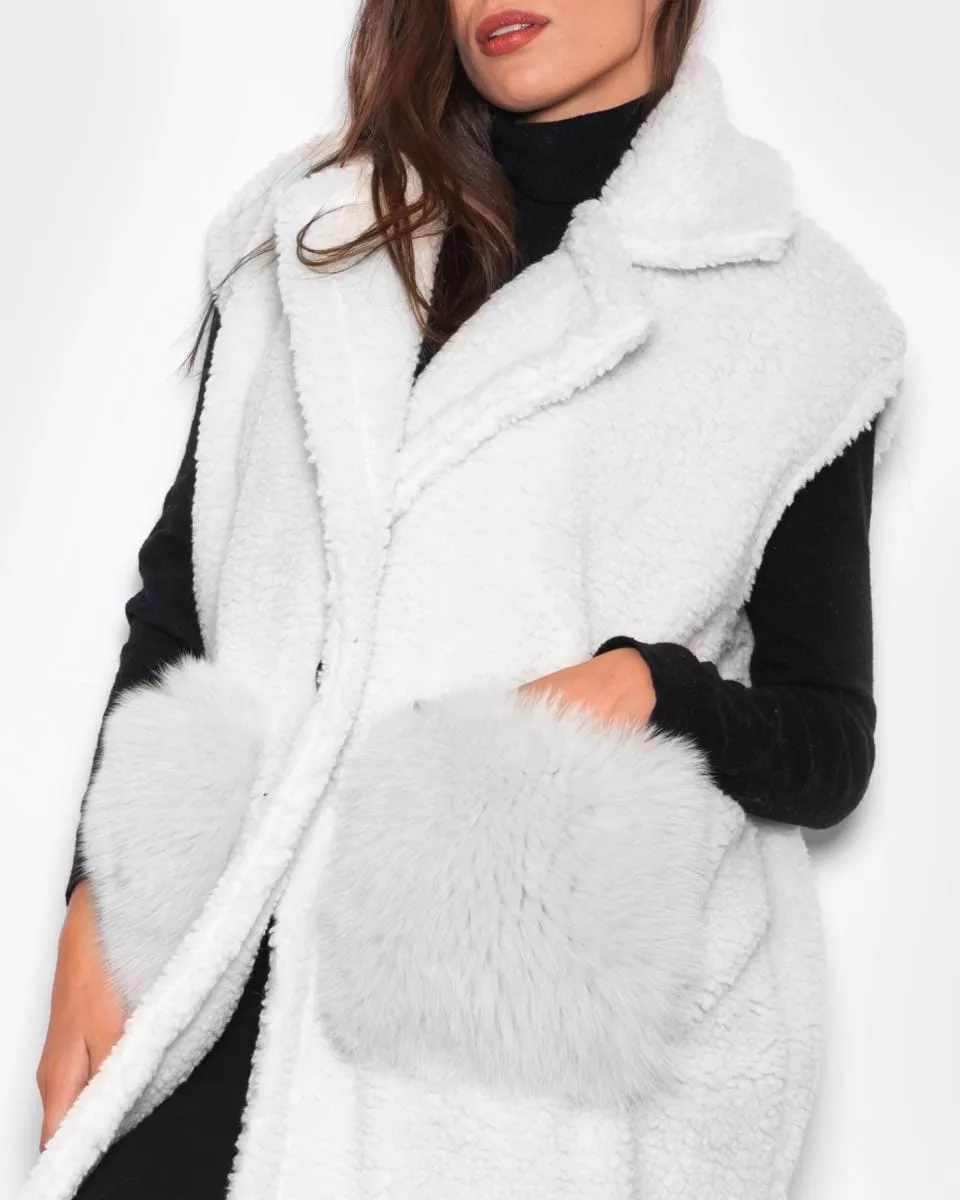sleeveless with Fox pockets White
