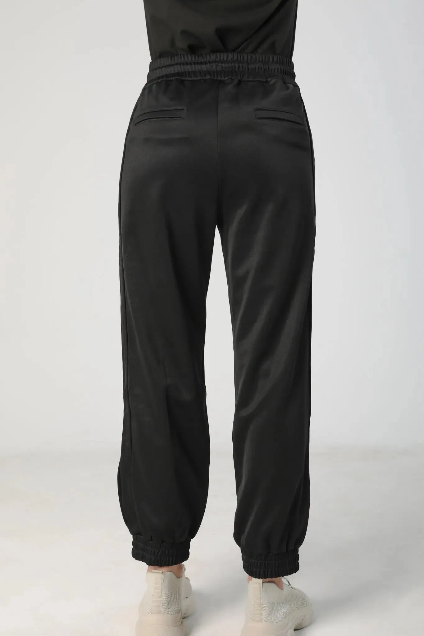 Slim Fit Sweatpants
