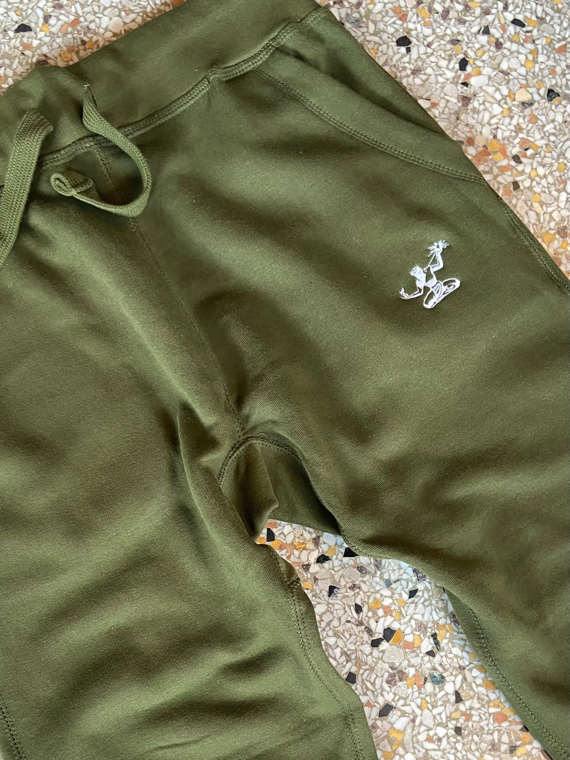 Spirit of Detroit Pigment Dyed Fleece Jogger / White   Seaweed / Unisex