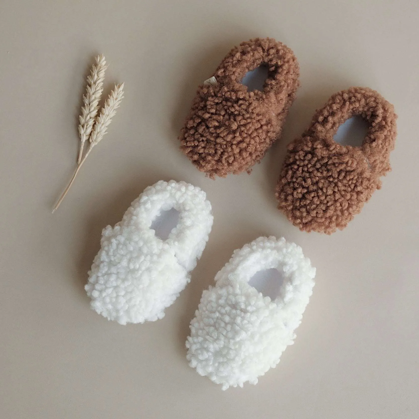 Vegan Shoes - Isii_bla X Cosy Roots - Teddy Shoes - Chocolate