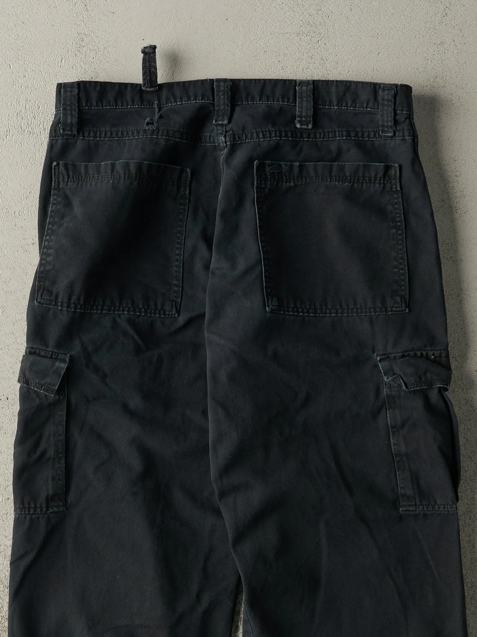Vintage Y2K Faded Black Wrangler Cargo Pants (34x28.5)