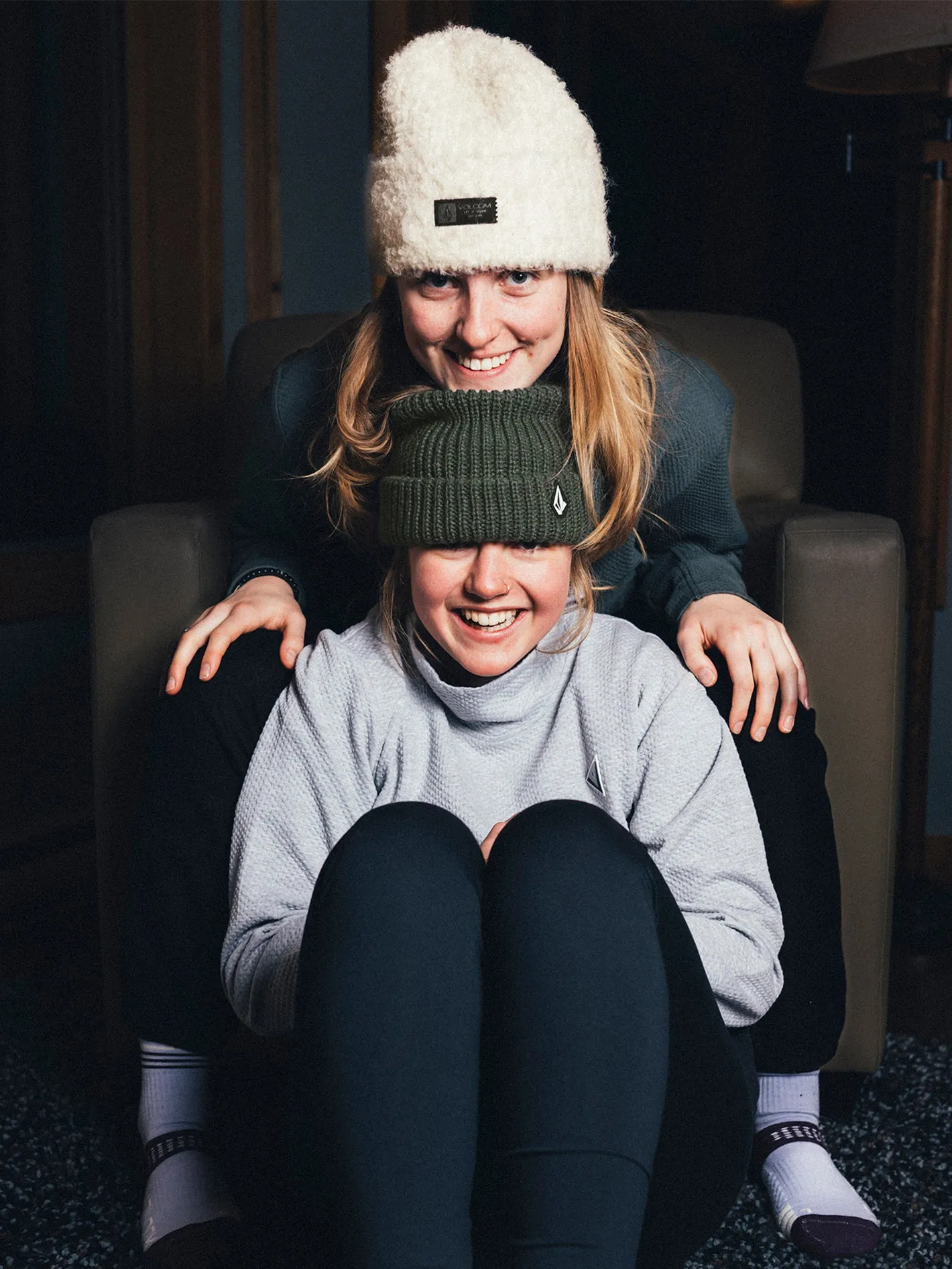 Womens Stone Teddy Beanie - Moonbeam