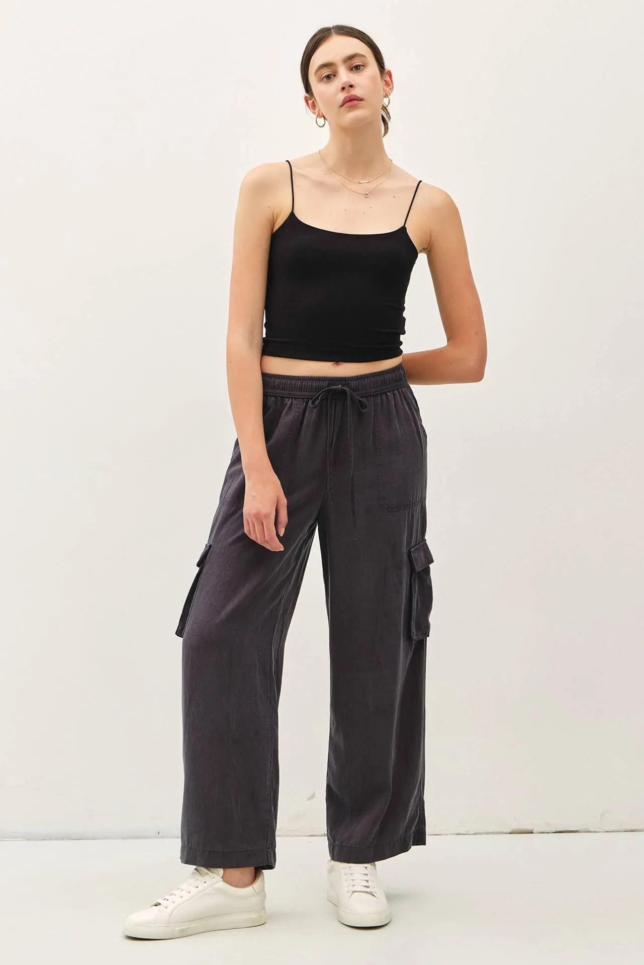 Womens/Junior Tencel Wide Leg Cargo Pants, Charcoal Grey
